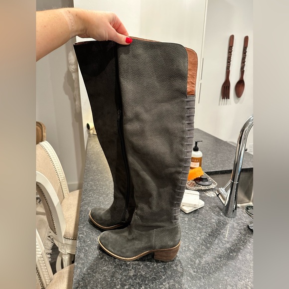 Lucky Brand Khlonn Over-The-Knee Boots - gray color - Size 6/36 - Picture 2 of 6
